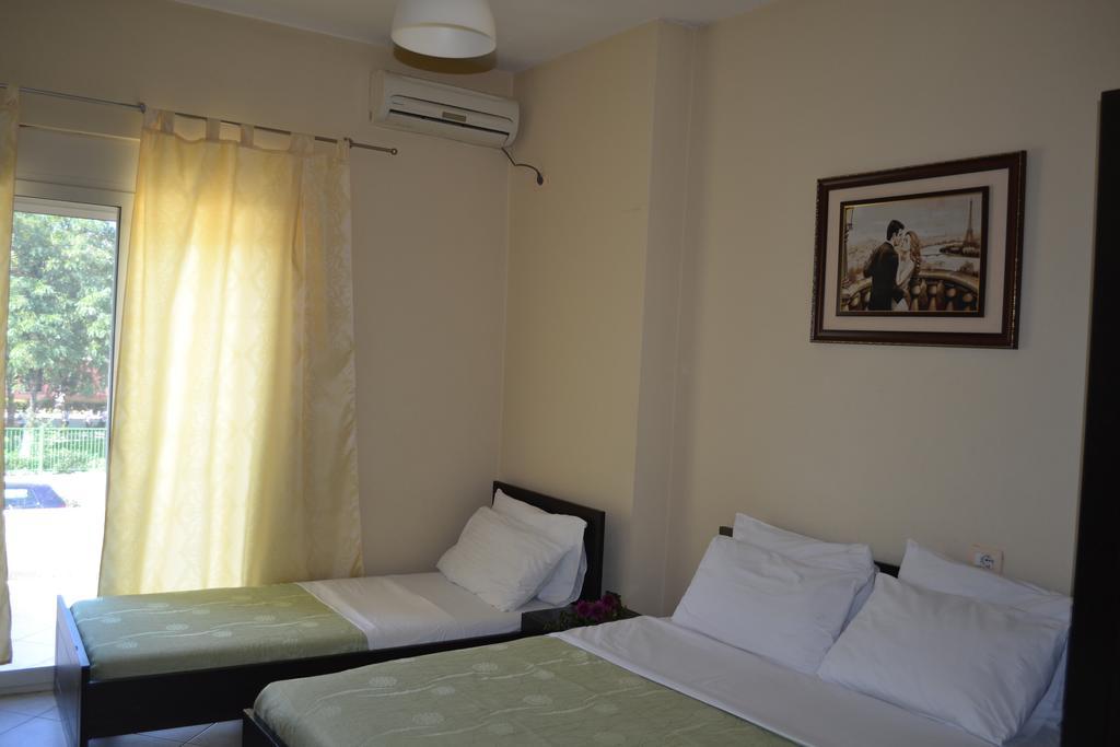 Hotel 4 Stinet Vlorë Exterior foto